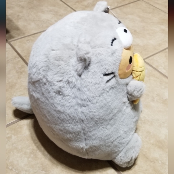 Smoko Tayto Potato Gray Short-haired Cat With Taiyaki 13 Inch Plush - Picture 3 of 3